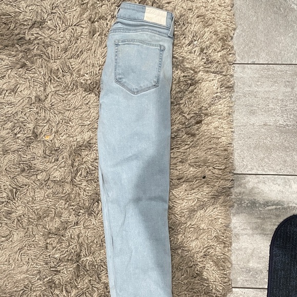 Paige Super Light Blue Jeans size 26 - Picture 4 of 16